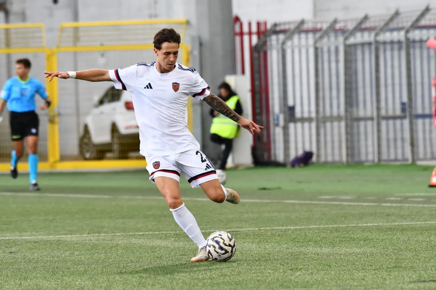 Cosenza, per Cimino giornata a due facce: il primo gol tra i pro e quell’errore che pesa