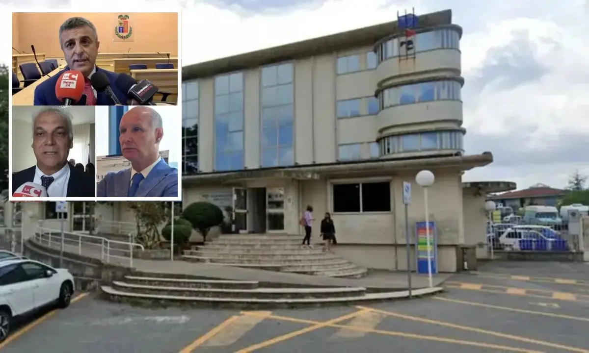 Provincia di Vibo, in Fi è guerra aperta. Comito replica a Farfaglia: «Il suo giudizio su L’Andolina offuscato dal rapporto personale»\n