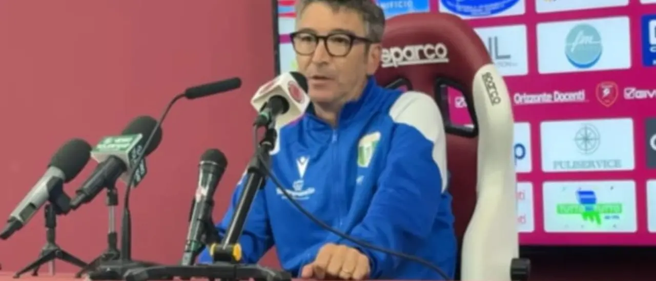 Serie D, la Vigor Lamezia manda nell'oblio la Reggina. Mancini: «Il mio esordio? In quattro gironi non ho la bacchetta magica»\n