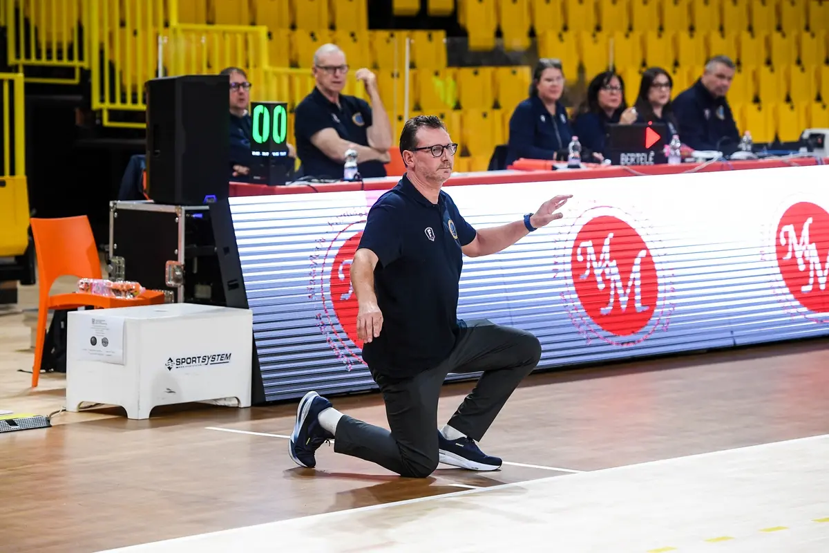 La Dierre Basket Reggio firma il poker, coach Inguaggiato:\u00A0«Una partita che ha forgiato\u00A0il carattere dei ragazzi»\n