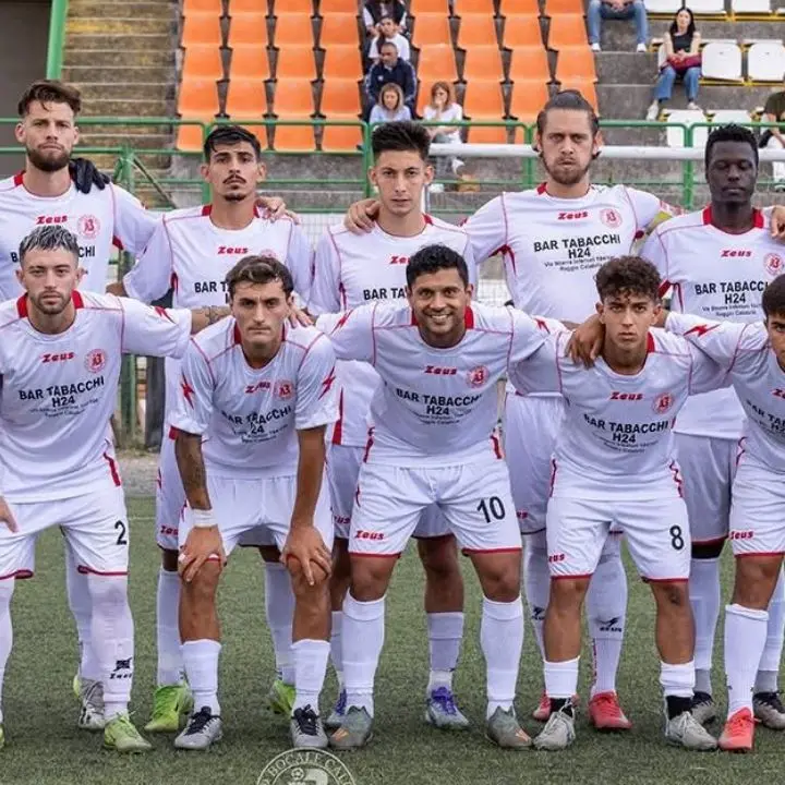 Eccellenza, il Bocale torna alla vittoria. Lo Gatto: «In dieci, i ragazzi sono stati straordinari»\n