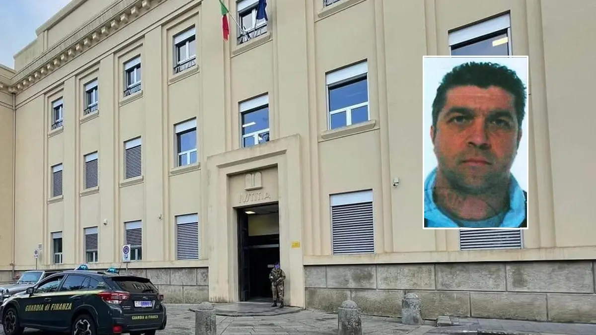 <p>Il Tribunale di Vibo e nel riquadro Giuseppe D&#39;Amico</p>\\n
