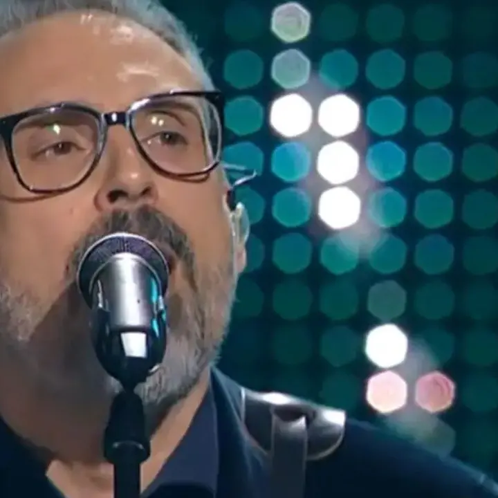 Capodanno, a Cosenza si lavora per il grande colpo: Brunori, Amoroso e Antonacci in corsa