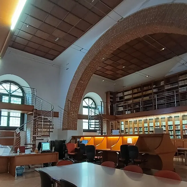 In viaggio sul treno della Sila: all’Archivio di Stato di Cosenza una mostra che unisce memoria e futuro\n