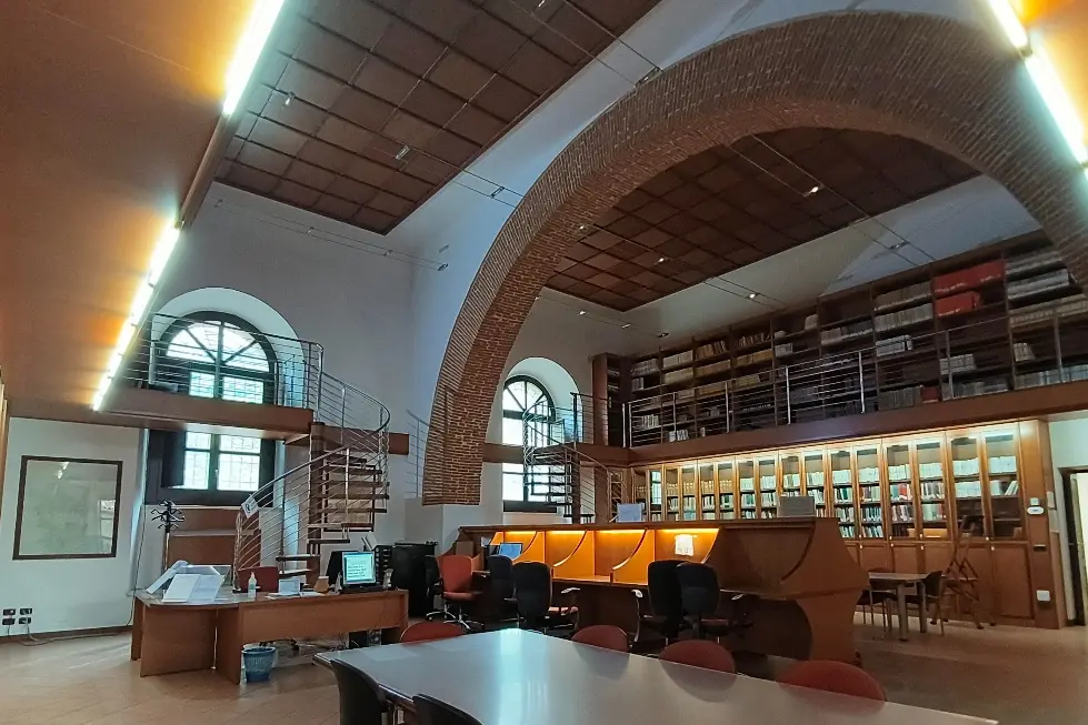 In viaggio sul treno della Sila: all’Archivio di Stato di Cosenza una mostra che unisce memoria e futuro\n