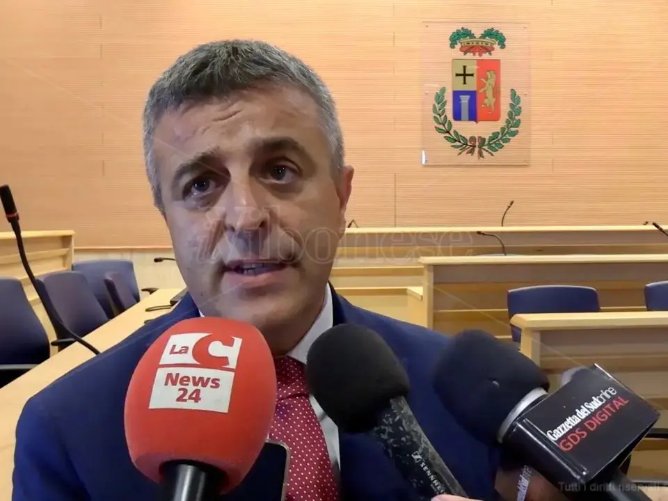 Provincia di Vibo, il presidente L’Andolina indice nuove elezioni per il rinnovo del Consiglio. Ecco quando