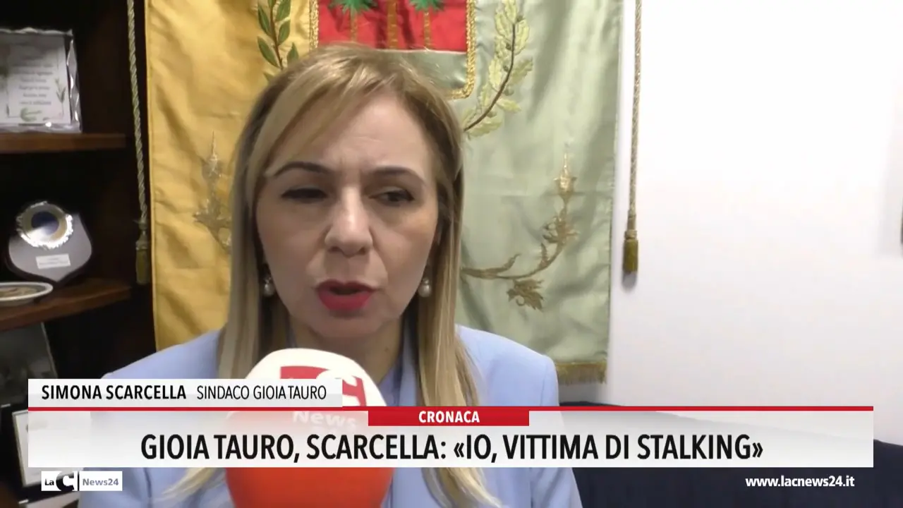 Gioia Tauro, Scarcella: «Io vittima di stalking»