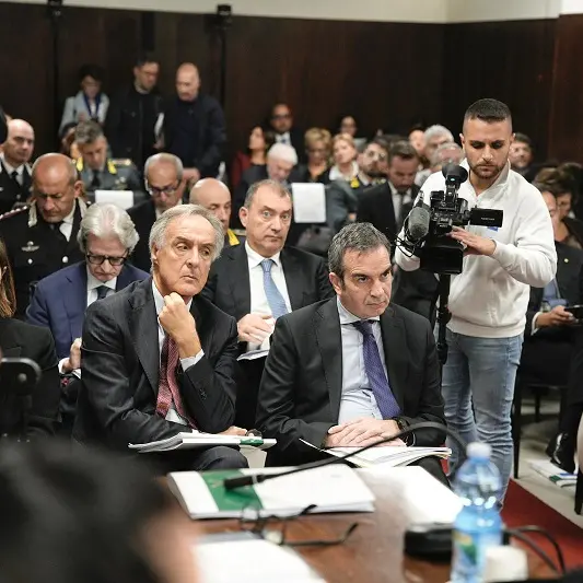 In Calabria la solita sanità: - 307 milioni per i viaggi della speranza, Azienda Zero in ritardo ma migliorano i Lea