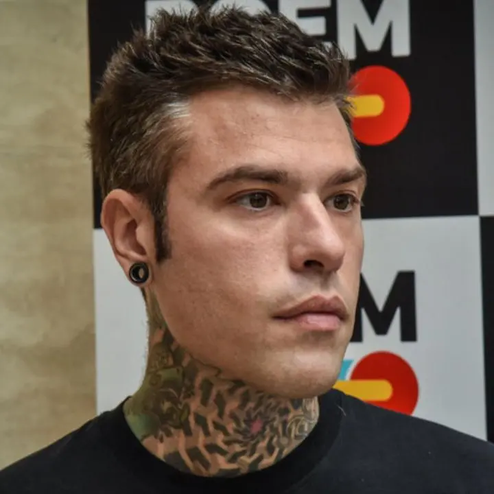 La confessione di Fedez: «Non sopportavo più gli amici fighetti di Chiara, Ghali sanguinava sempre e io volevo farla finita»\n