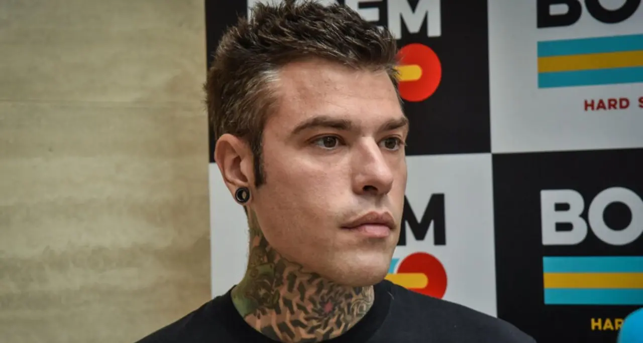 La confessione di Fedez: «Non sopportavo più gli amici fighetti di Chiara, Ghali sanguinava sempre e io volevo farla finita»\n
