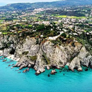 Il turismo del futuro parte dal mare: gli studenti del Nautico di Pizzo aprono la Settimana dei Parchi Marini della Calabria\n\u00A0\n