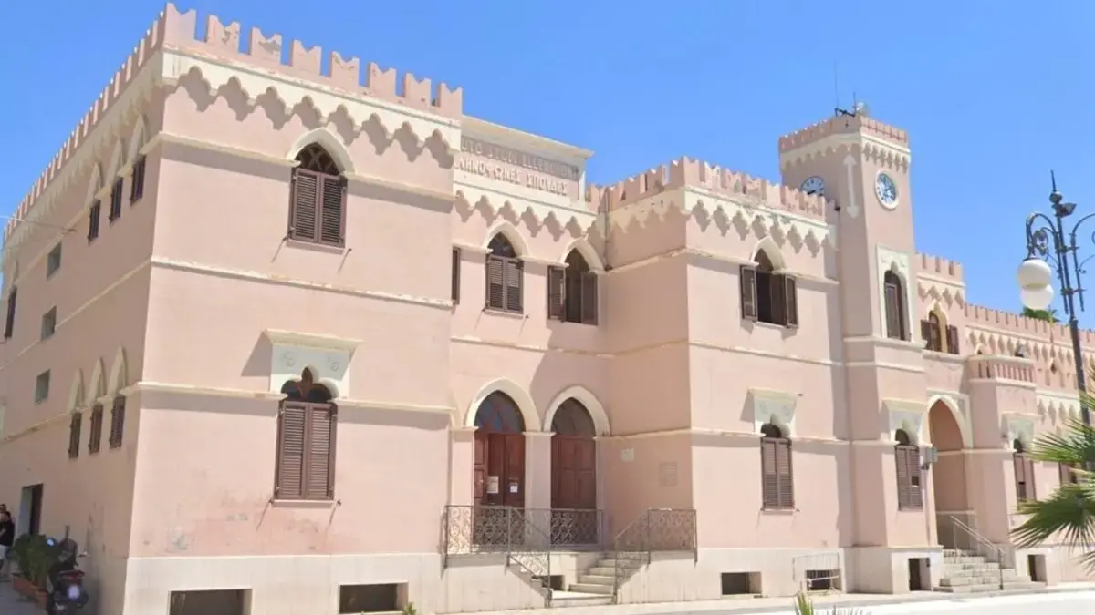 Bova Marina, la minoranza: «Zirilli\u00A0annuncia le dimissioni del capogruppo di\u00A0maggioranza Maurizio Foti»