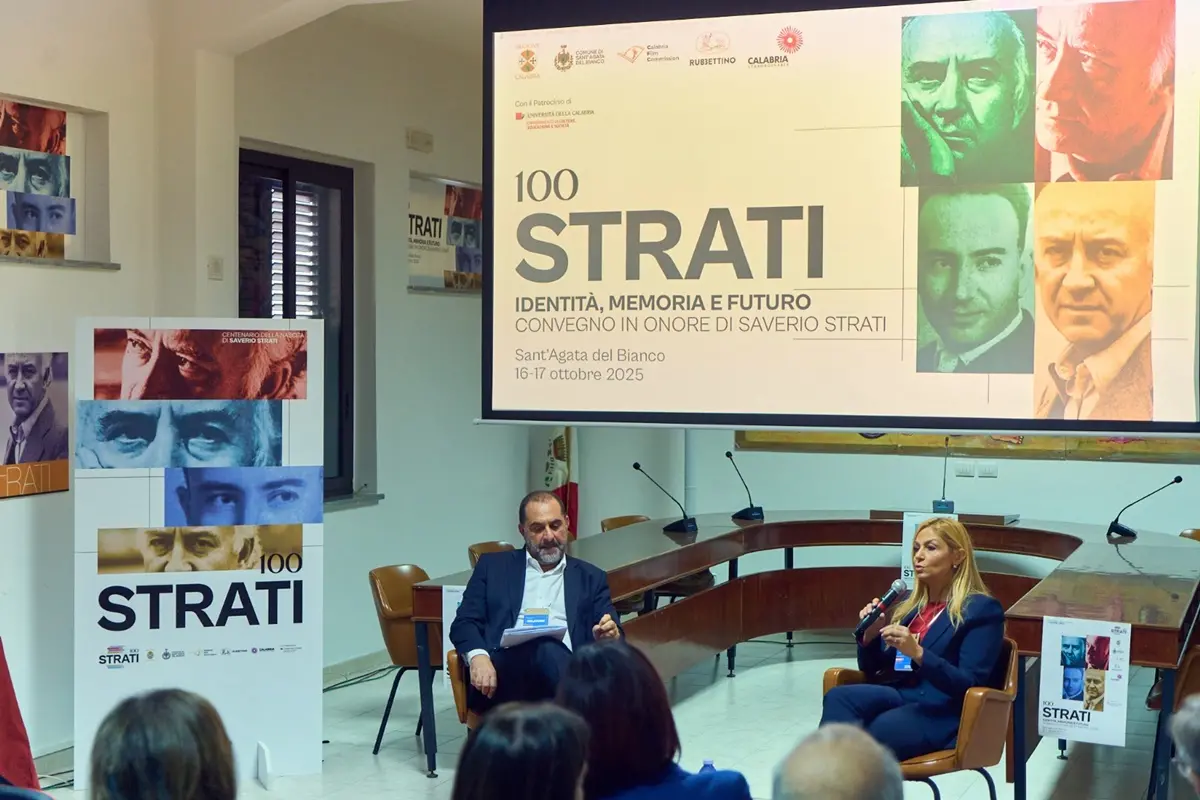 A Sant’Agata del Bianco “100Strati”:\u00A0identità, memoria e futuro di uno scrittore da (ri)scoprire\u00A0\n