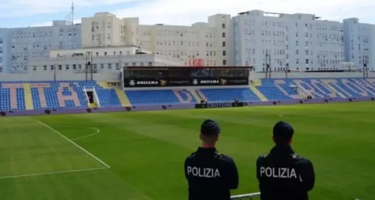 Crotone-Catania di Coppa Italia, scatta il Daspo per otto tifosi etnei\n