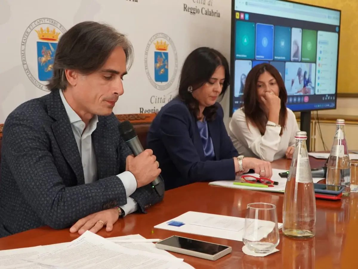 Settimana della mediazione a Reggio, Falcomatà al panel “Voci dai conflitti”