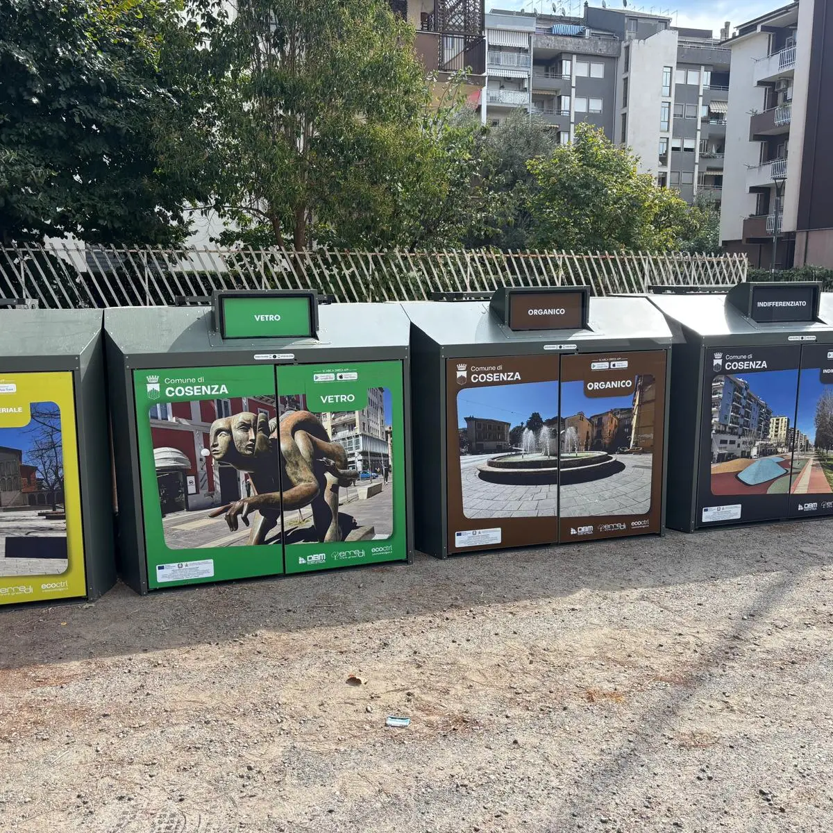 Ecoisole Cosenza, al via il nuovo servizio smart per il conferimento dei rifiuti