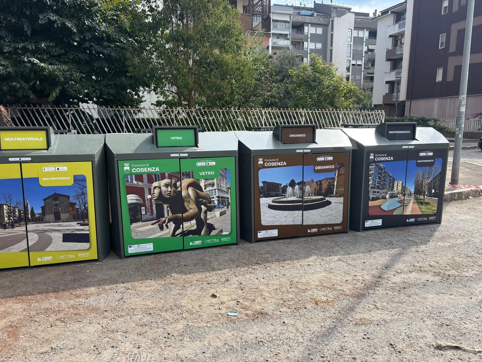 Ecoisole Cosenza, al via il nuovo servizio smart per il conferimento dei rifiuti