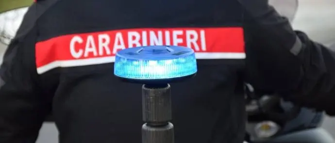 Droga a Pontepiccolo, 23enne tenta di nascondersi: arrestato