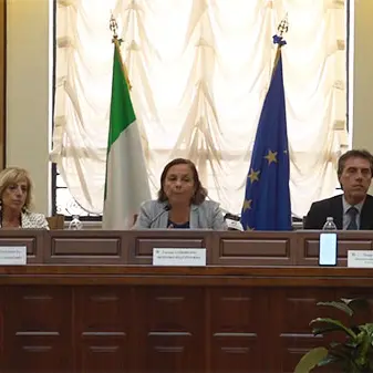 La ministra rassicura Fiorita assegnando 33 poliziotti- VIDEO