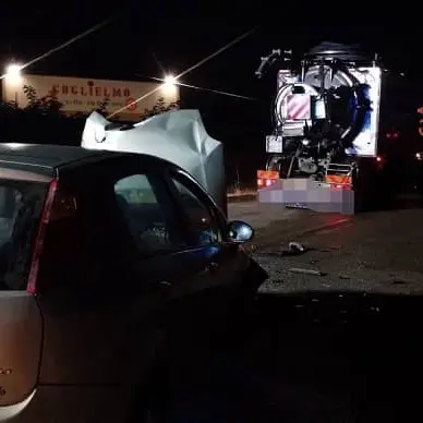 Scontro utilitaria-autospurgo a Copanello, ferito un giovane