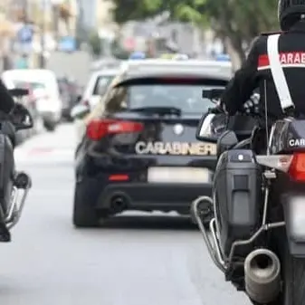 S. Maria, costole rotte alla madre e percosse alla compagna