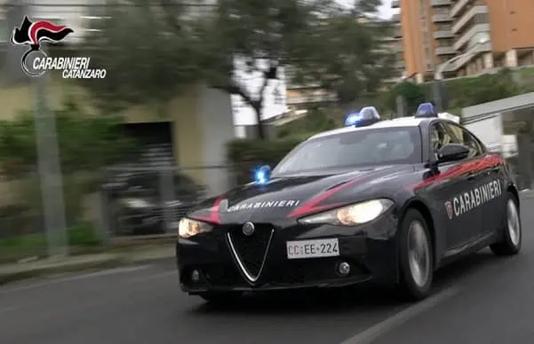 S. Maria, lite fra sorelle: aggressioni verbali e fisiche