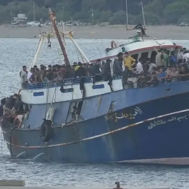 Migranti, Fiorita: \"Tante difficoltà ma procedure ordinate e sicure\"