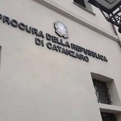 La DDA di Catanzaro attacca 'Sistema' Cosenza: 190 arresti