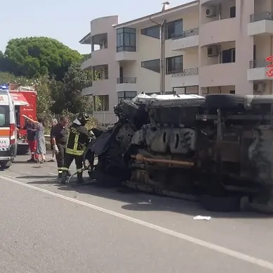 Scontro Qubo-Transit: tre feriti di cui uno soccorso in eliambulanza