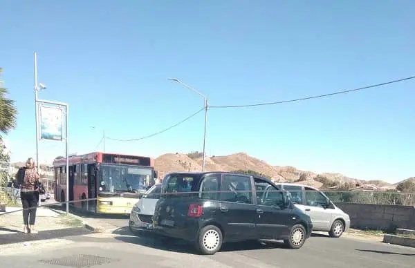 FLASH - Nuova protesta su Viale Isonzo, traffico in tilt