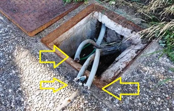 Cavi di rame rubati nel vano caldaia del Palagallo