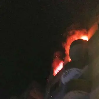 Tragedia nella notte: incendio in casa, 3 giovani morti - VIDEO
