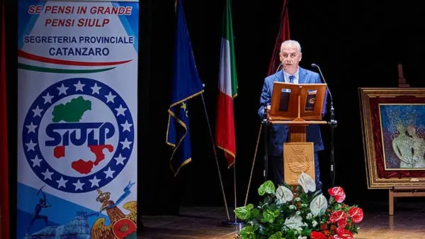 Solidarietà del SIULP al poliziotto ferito al Ceravolo