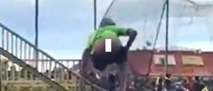 Daspo di 5 anni e denuncia a tifoso crotonese denudatosi al Ceravolo