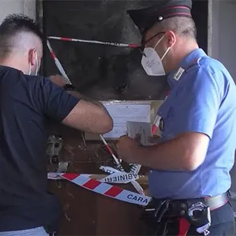 Rogo, rilievi sull'impianto elettrico. Corasoniti sul posto