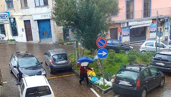 Rifiuti: con fototrappole 61 sanzioni per oltre 10mila euro