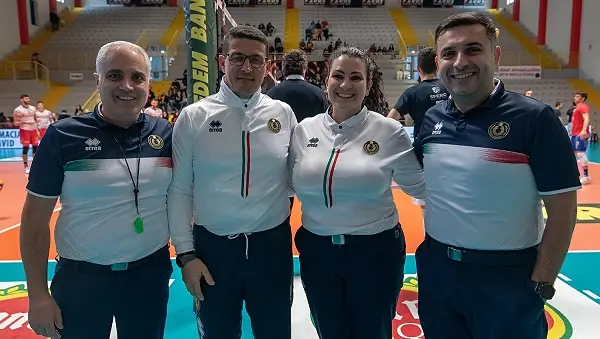 Si dimette da arbitro: \"Grassa si, ma di passione per il volley\"