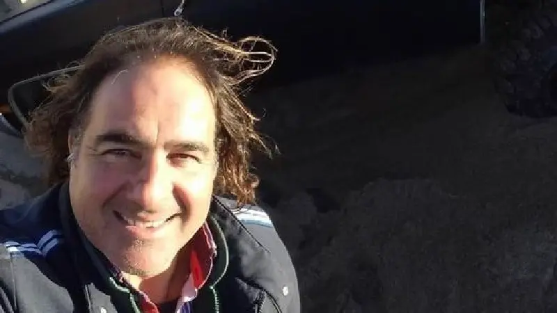 Tragica caduta: morto noto carrozziere di Borgia