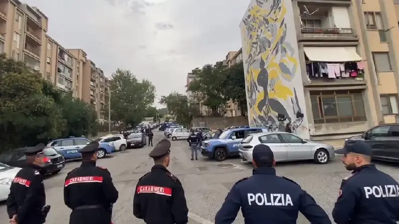 Aranceto al setaccio: 'Alto Impatto' dello Stato sul quartiere