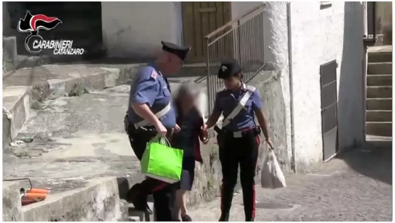 Truffa finto carabiniere ad anziani, tre napoletani in manette