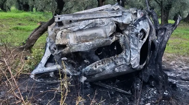 Tragica vigilia di Natale: incidente mortale, due giovani vittime