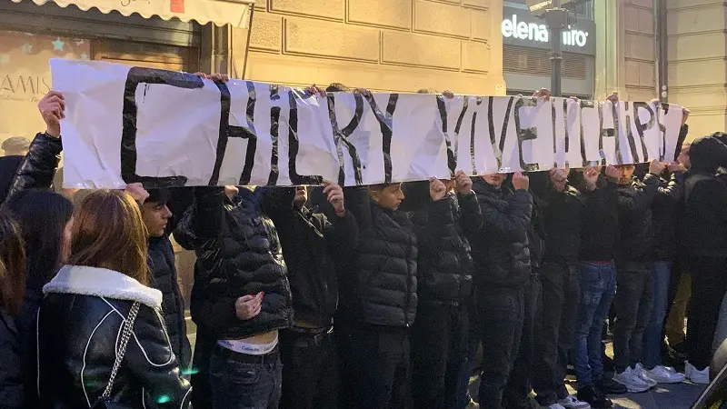 Il tristissimo ultimo saluto a Ricky - VIDEO