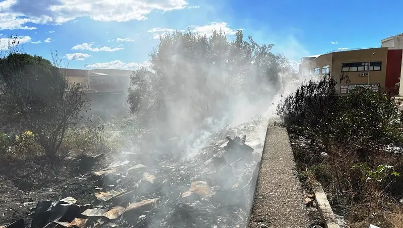 Il rogo di Via Della Valle 'riaccende' l'attenzione sulle discariche abusive