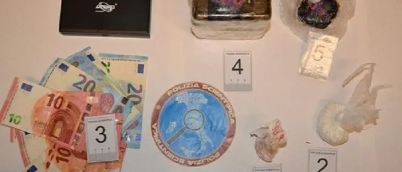 Droga, 26enne di Lido finisce in manette