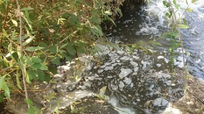 Rilevato altro scarico fognario nel fiume Corace, proveniente da Lido