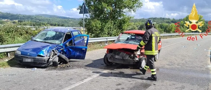 Grave incidente tra Decollatura e Soveria Mannelli, feriti elitrasportati