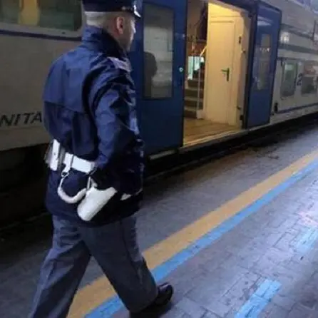 Due agenti Polfer aggrediti da un extracomunitario