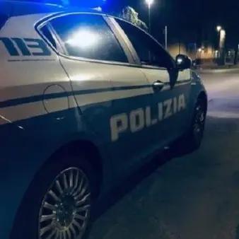 Aranceto, aggredita volante PS dopo un arresto