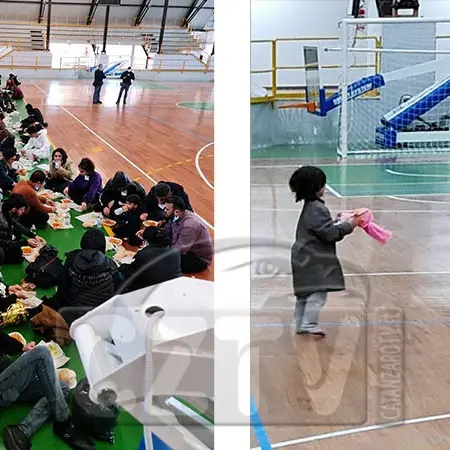 PalaGallo ricovero notturno per i migranti sbarcati stamane ad Alli