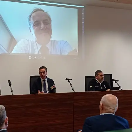 Vaccini, la Regione accelera: da lunedì 18mila dosi a domicilio